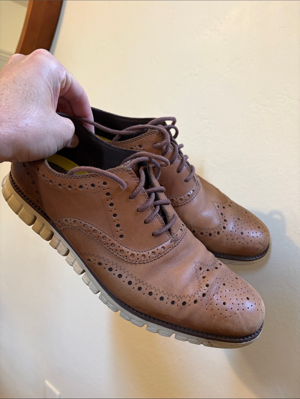 Classic Brown Wingtip Oxford Shoes for Men